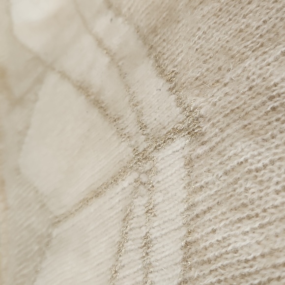 Beige mohair sweater des petit hauts - Picture 7 of 11